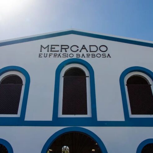Centro Cultural ‘Mercado Eufrásio Barbosa’, em Olinda, recebe a mostra Tapeçaria Timbi: Bordando as Obras do Mestre J. Borges | Foto: Reprodução @mercadoeufrasiobarbosa