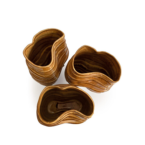 ceramica-caramelo-fundo-branco-3
