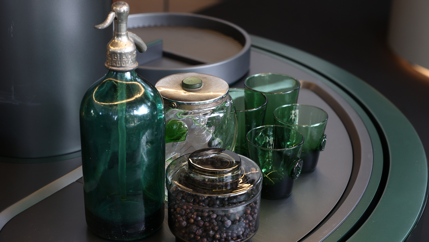 Bar Arco, desing do escritório italiano Pininfarina para a Florense | Foto: Fabiano Sanches/ DW!