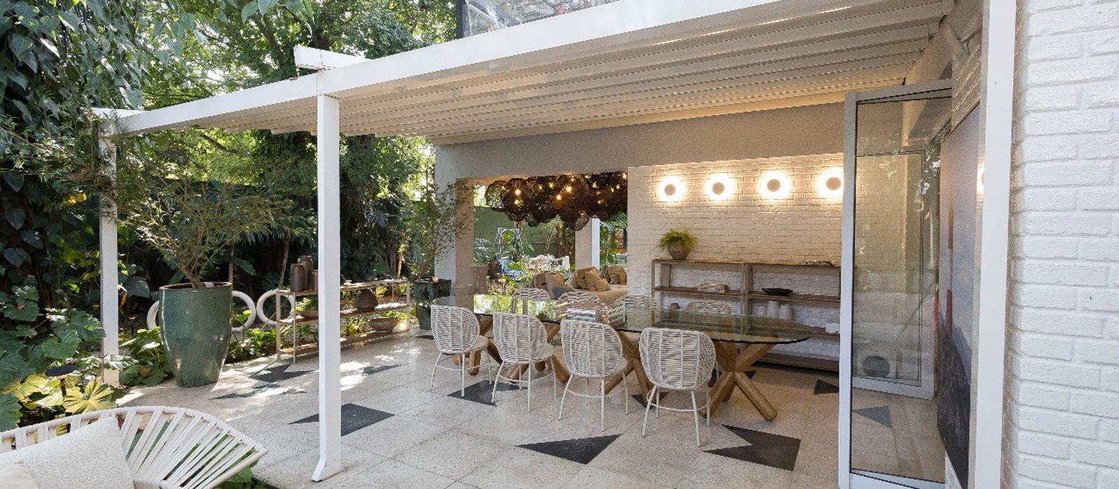 Pérgola Amorim, lançamento da Amorim Cortinas, na DW!SP 2025 | Foto: Divulgação
