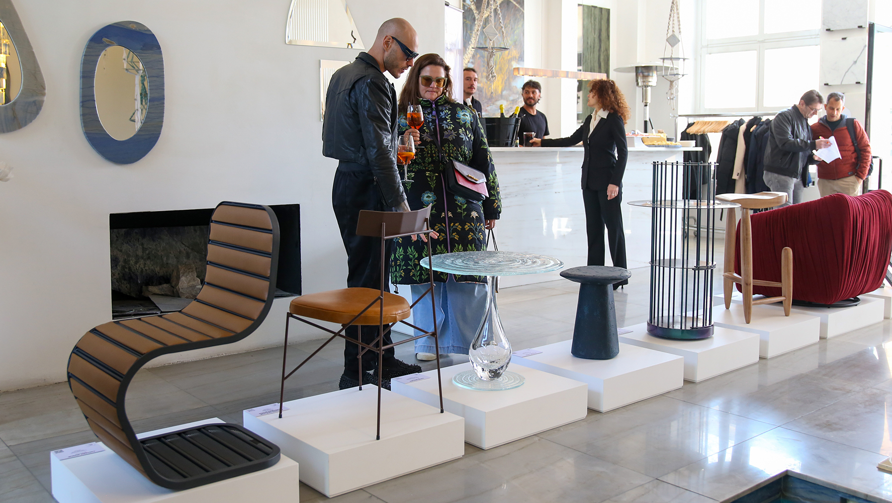 Loft AzulMilano recebe a mostra Brasil Behind Brazil - Raízes que transformam o Design, com trabalhos de 15 criativos brasileiro | Foto: Divulgação
