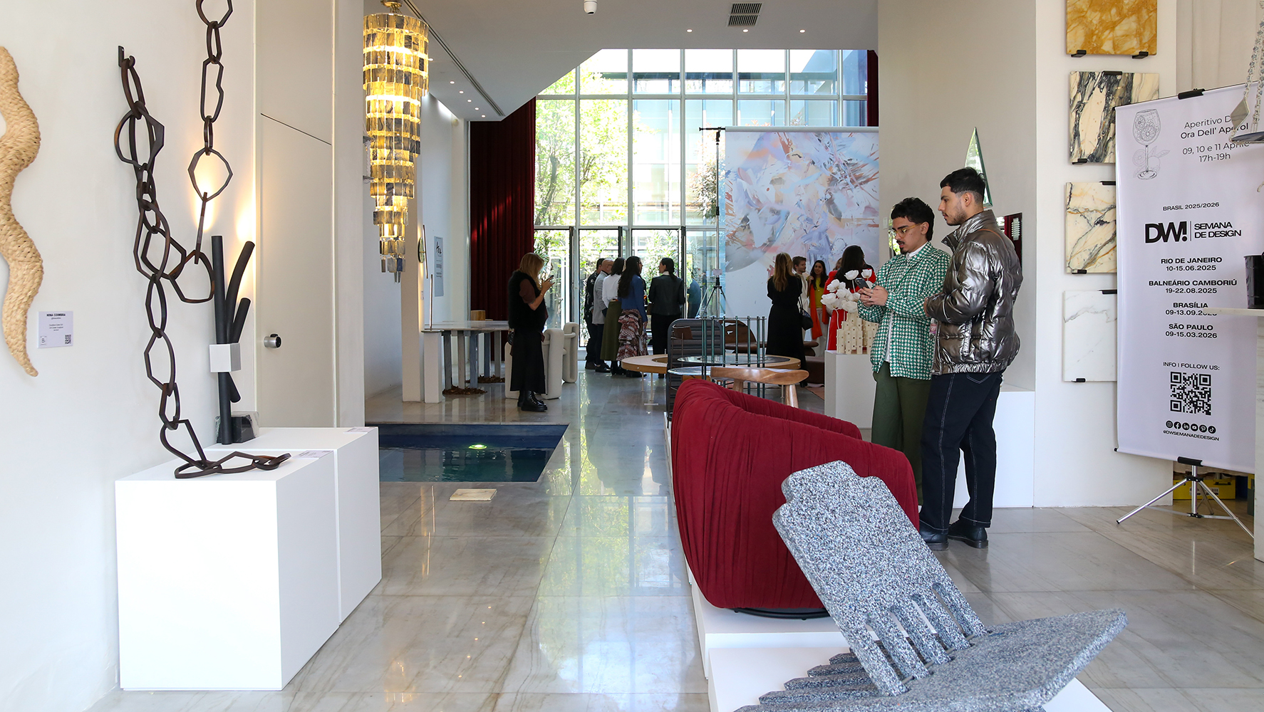 Loft AzulMilano recebe a mostra Brasil Behind Brazil - Raízes que transformam o Design, com trabalhos de 15 criativos brasileiro | Foto: Divulgação