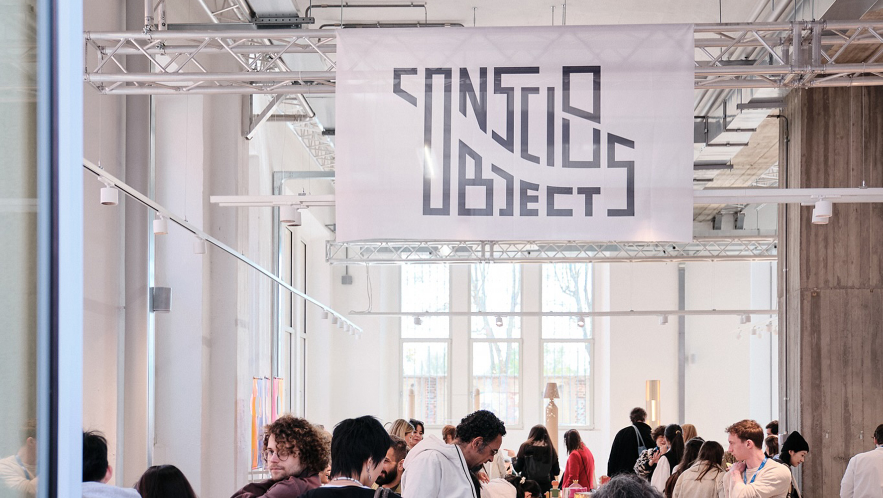 Mostra Concisous Objects da Isola Design, com trabalhos de Murilo Weitz | Foto: Reprodução @isola.design