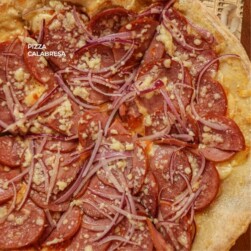 Duladu_pizza calabres