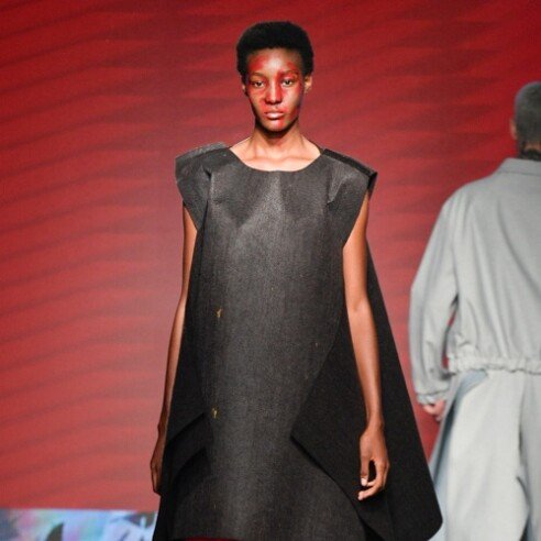 500x500_Leandro_Castro_befw2019_016