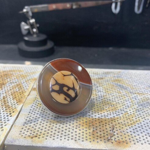 Anel em prata 925 pedra ágata e jarina semente considerada o marfim vegetal_500x500_crop