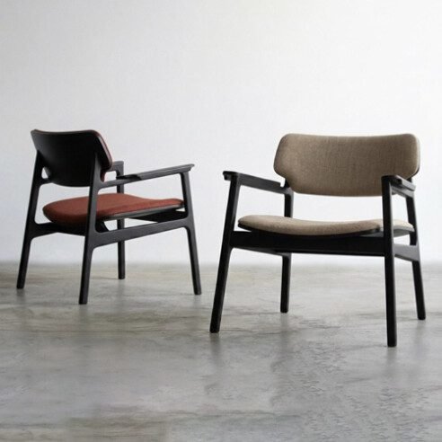 EBANIZADA-VERMELHO-E-MARROM---ANDRE-CARVALHO