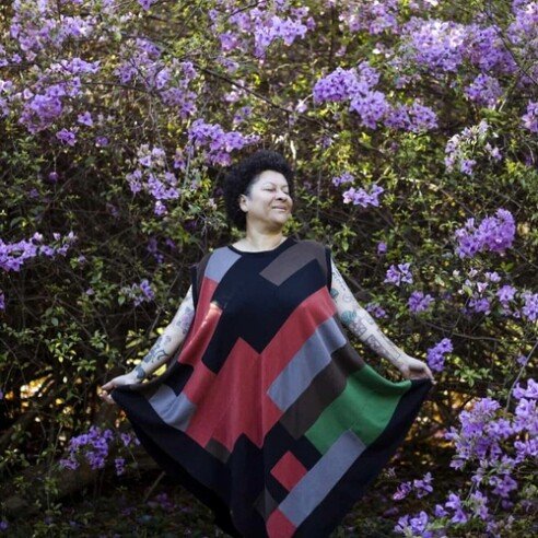 clienteusandoassimetrico_500x500